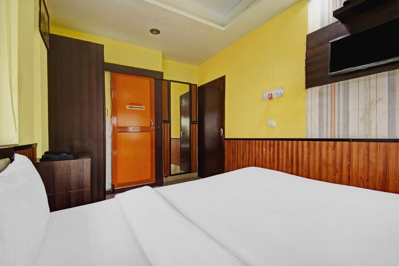 Flagship Hotel Eden Kolkata Exterior photo